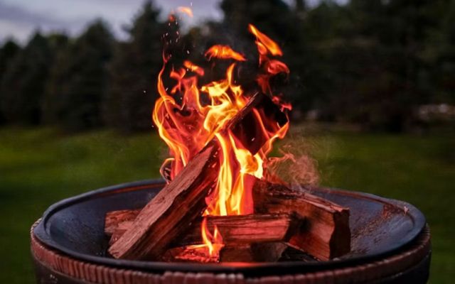 How to Start a Campfire in the Rain