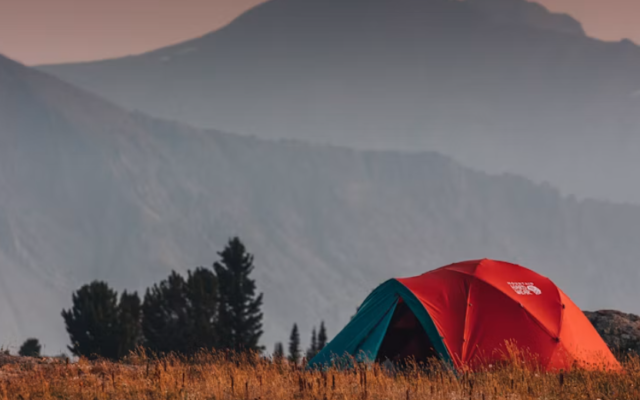 How Much Should a Backpacking Tent Weigh?
